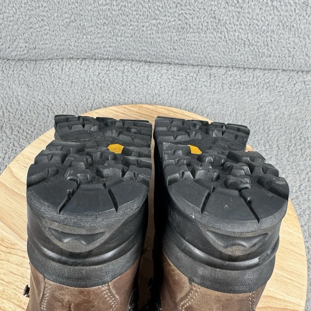 Lowa Baffin Pro Boots Mens 8 Womens 8.5 Narrow Brown Hiking Trekking Backpacking